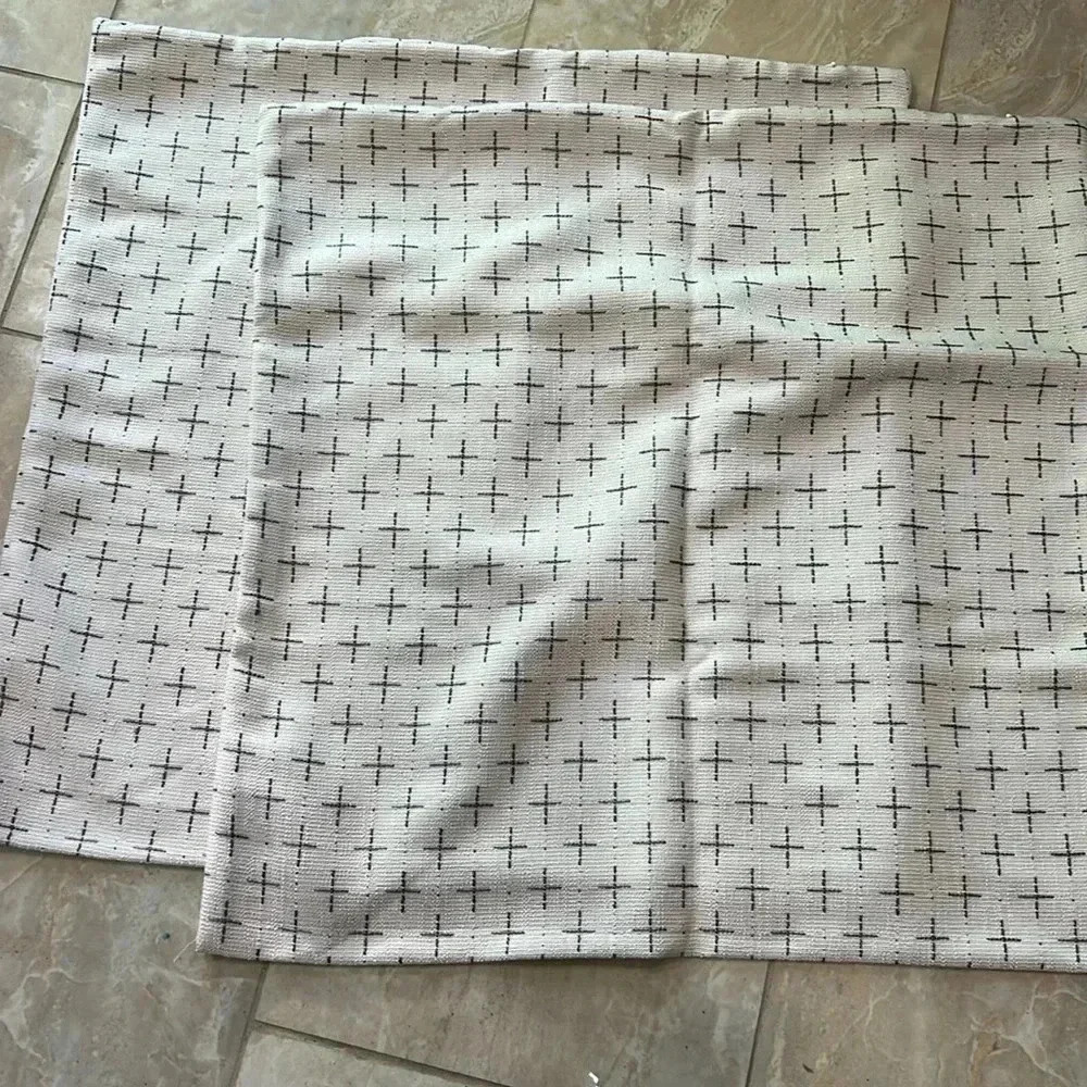 NWOT Pillow covers 2 pack